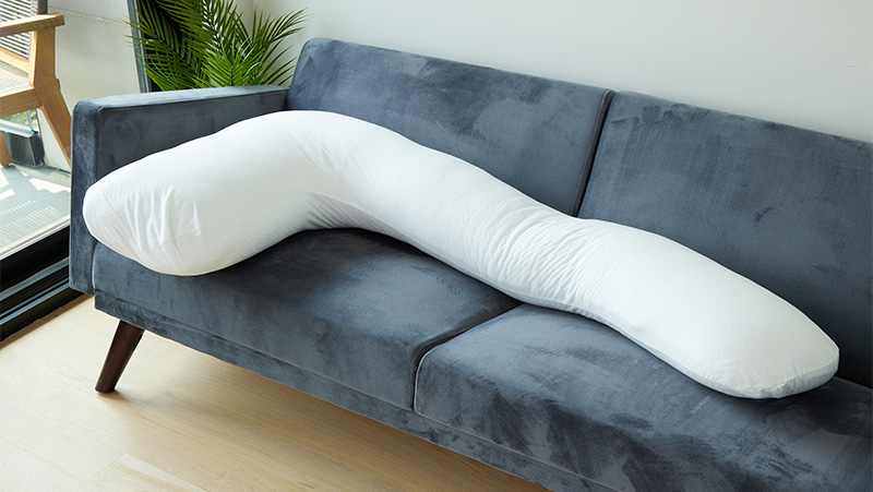 What Should I Look for In a Pregnancy Pillow