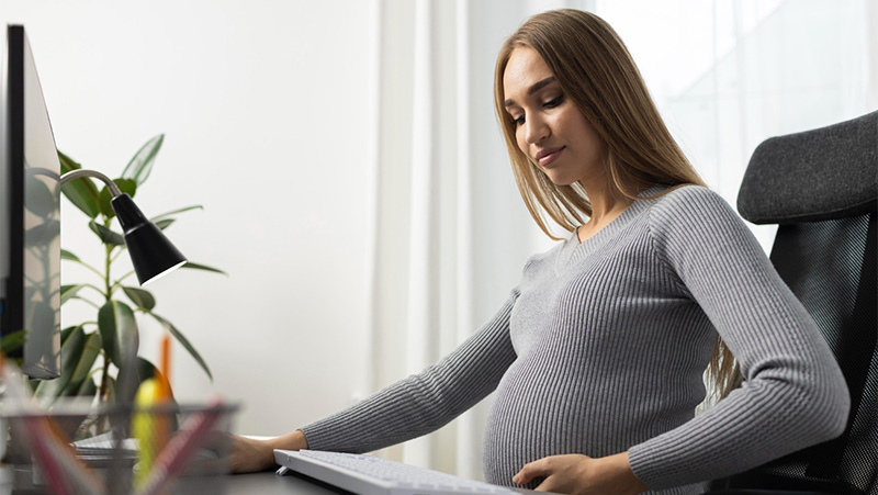 Tips to Help You Practice Good Sitting Posture During Pregnancy